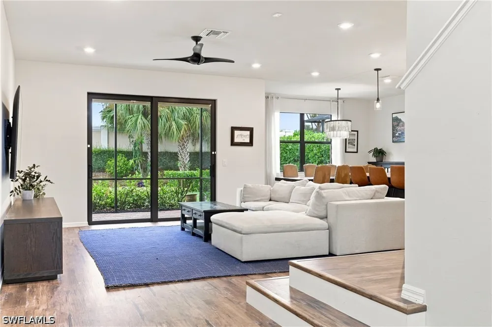 Wilton Drive Naples, FL 34109