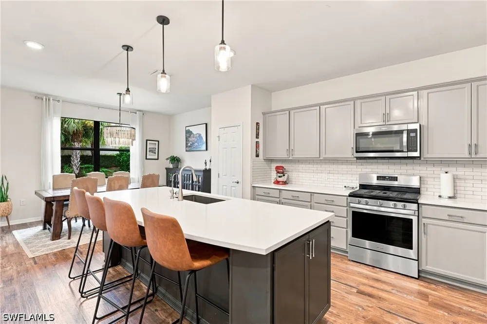Wilton Drive Naples, FL 34109