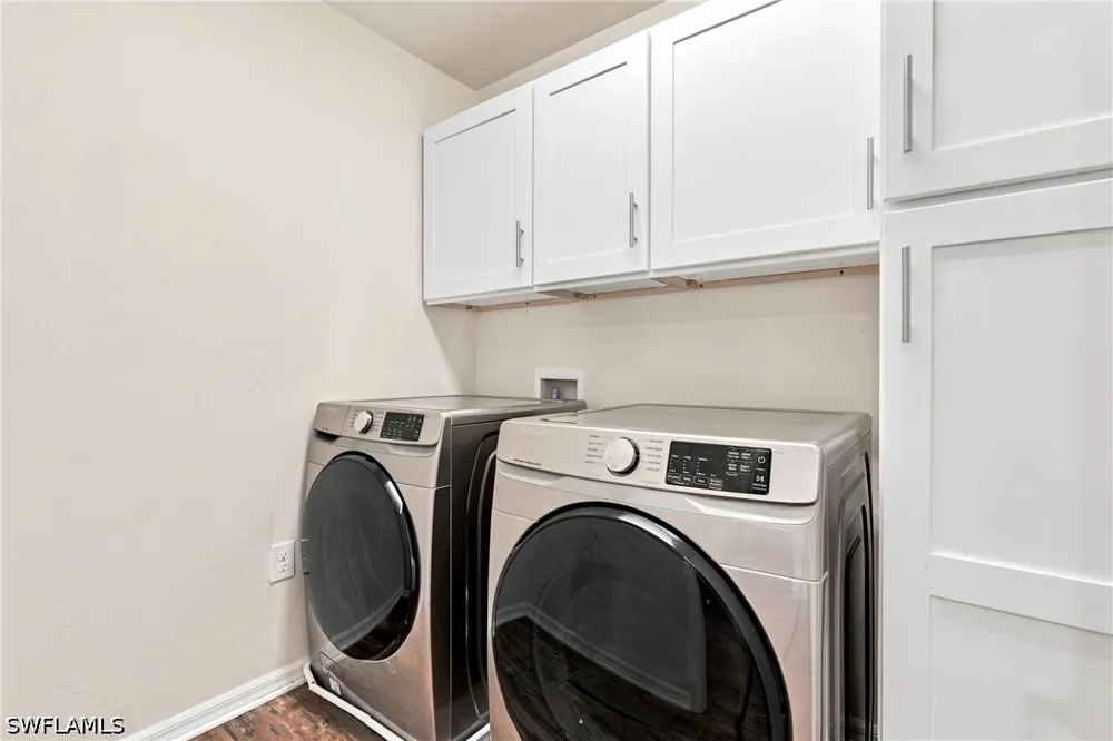 Wilton Drive Naples, FL 34109