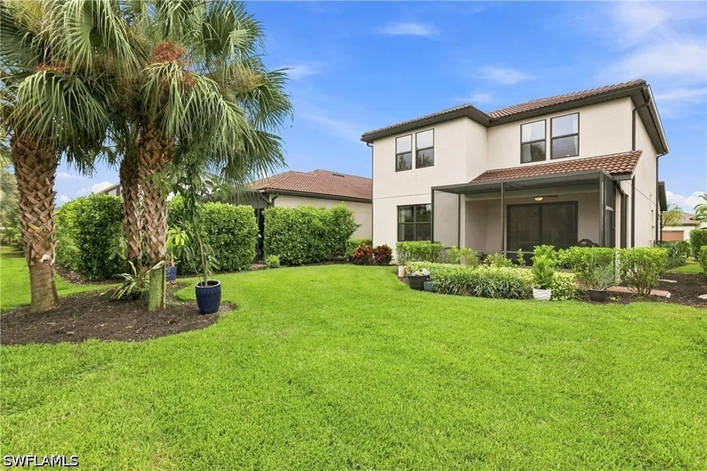 Wilton Drive Naples, FL 34109