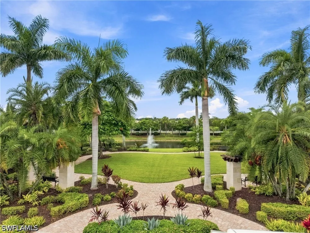Wilton Drive Naples, FL 34109
