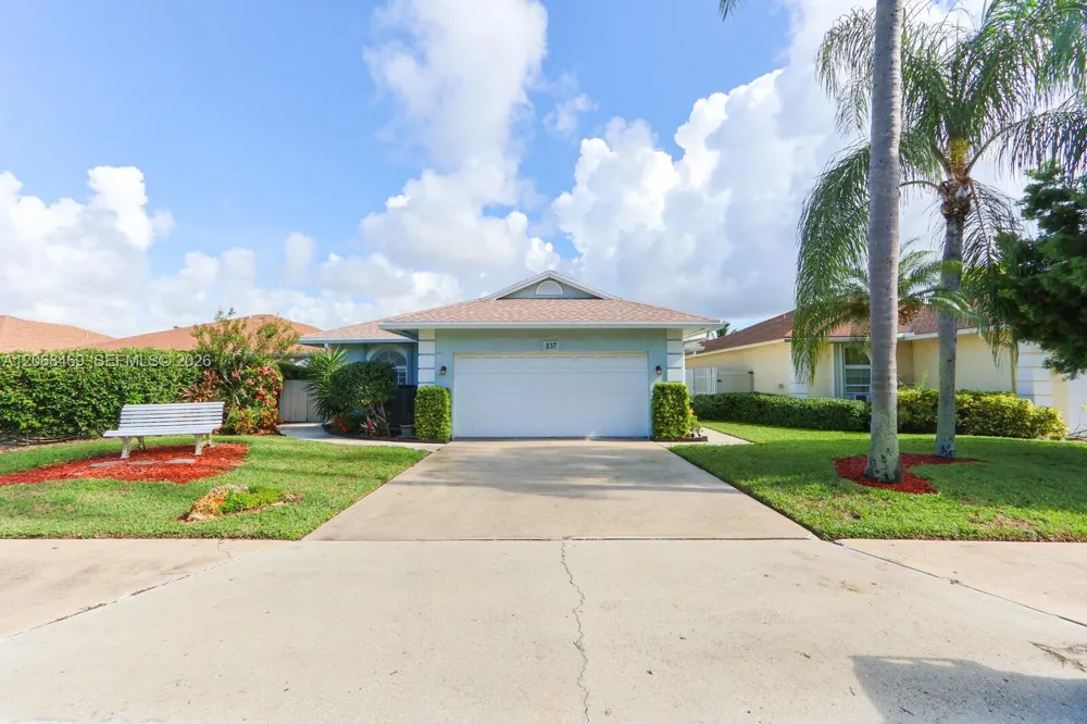 157 Sims Creek Ln Jupiter, FL 33458