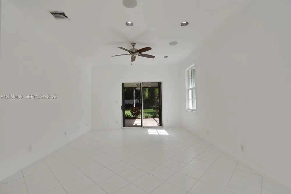 157 Sims Creek Ln Jupiter, FL 33458