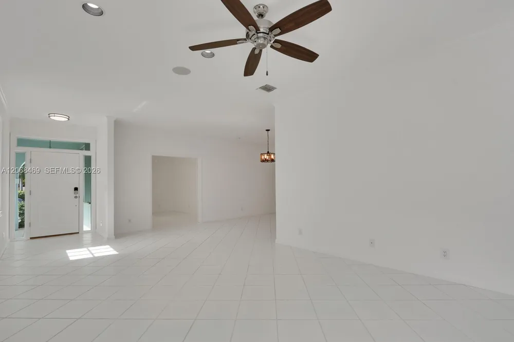 157 Sims Creek Ln Jupiter, FL 33458