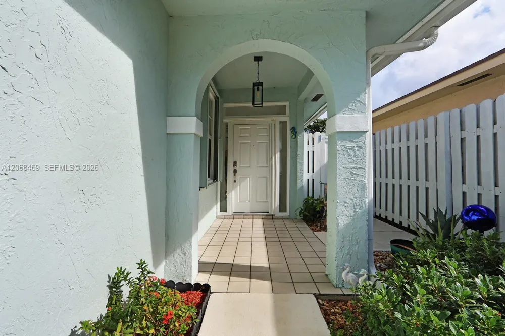 157 Sims Creek Ln Jupiter, FL 33458