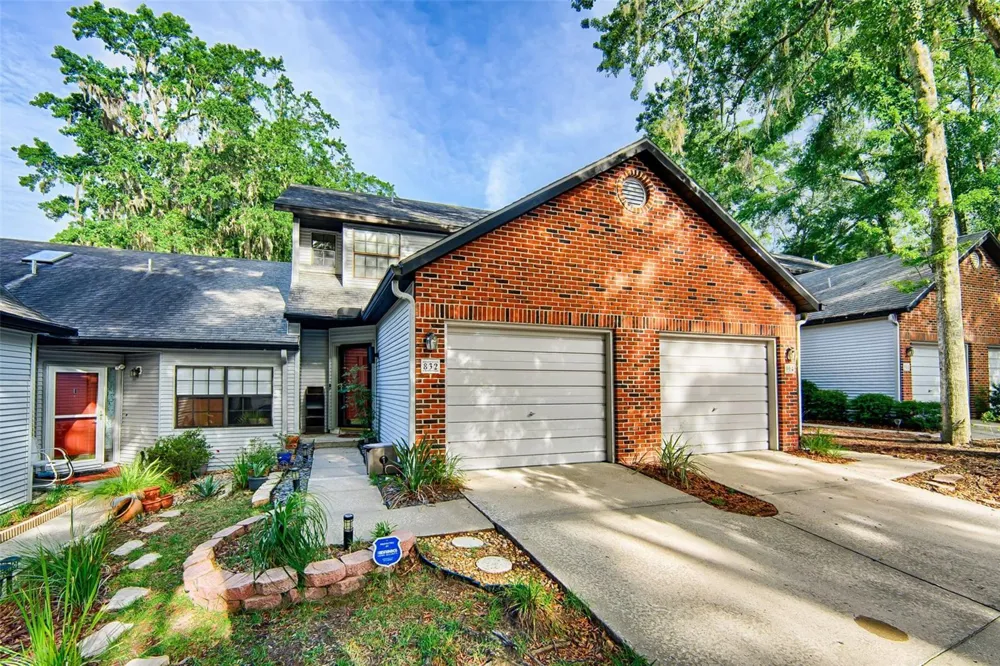 832 NW 42ND TERRACE Gainesville, FL 32605