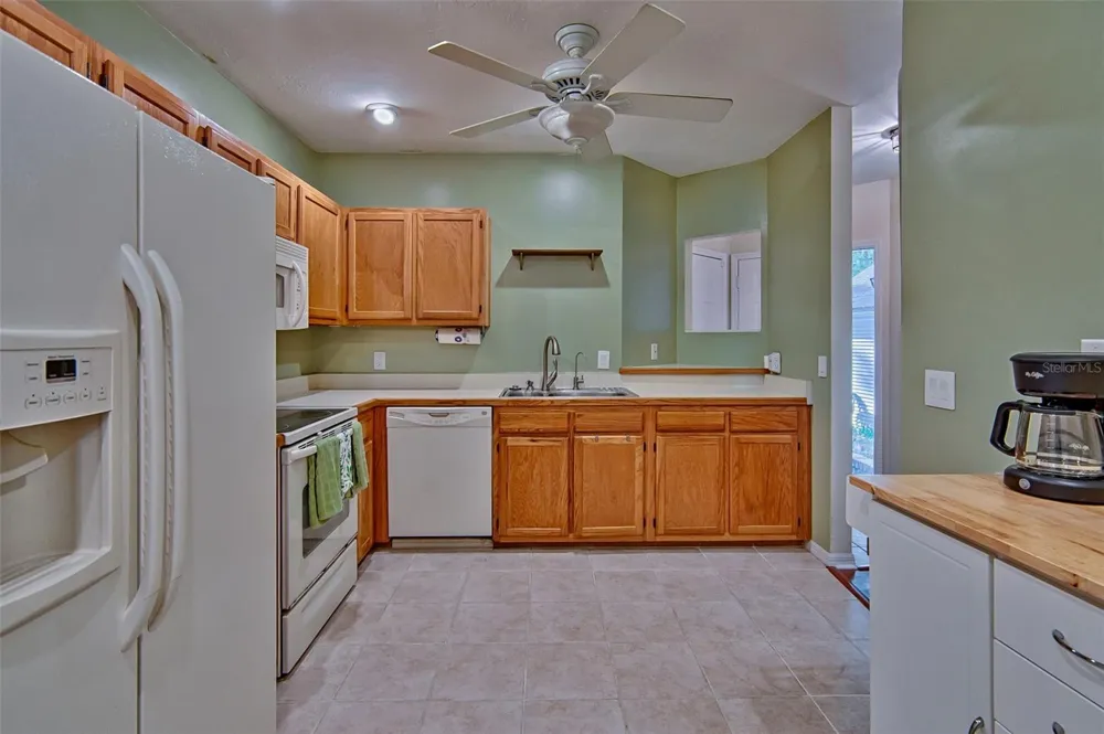 832 NW 42ND TERRACE Gainesville, FL 32605