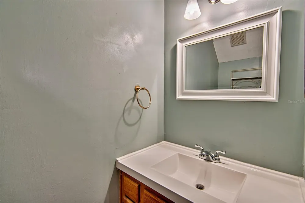 832 NW 42ND TERRACE Gainesville, FL 32605