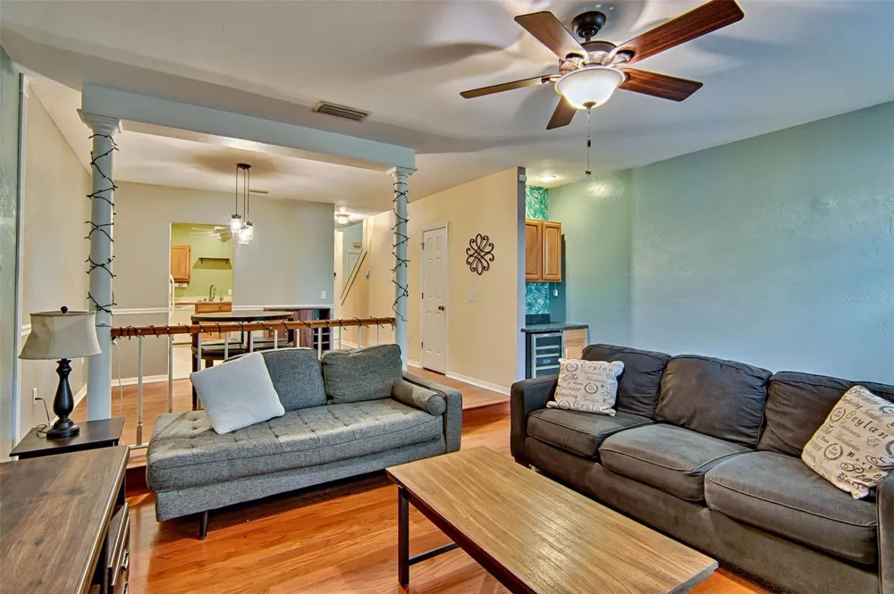 832 NW 42ND TERRACE Gainesville, FL 32605