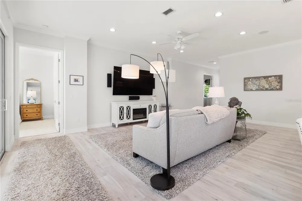 5031 TOBERMORY WAY Bradenton, FL 34211