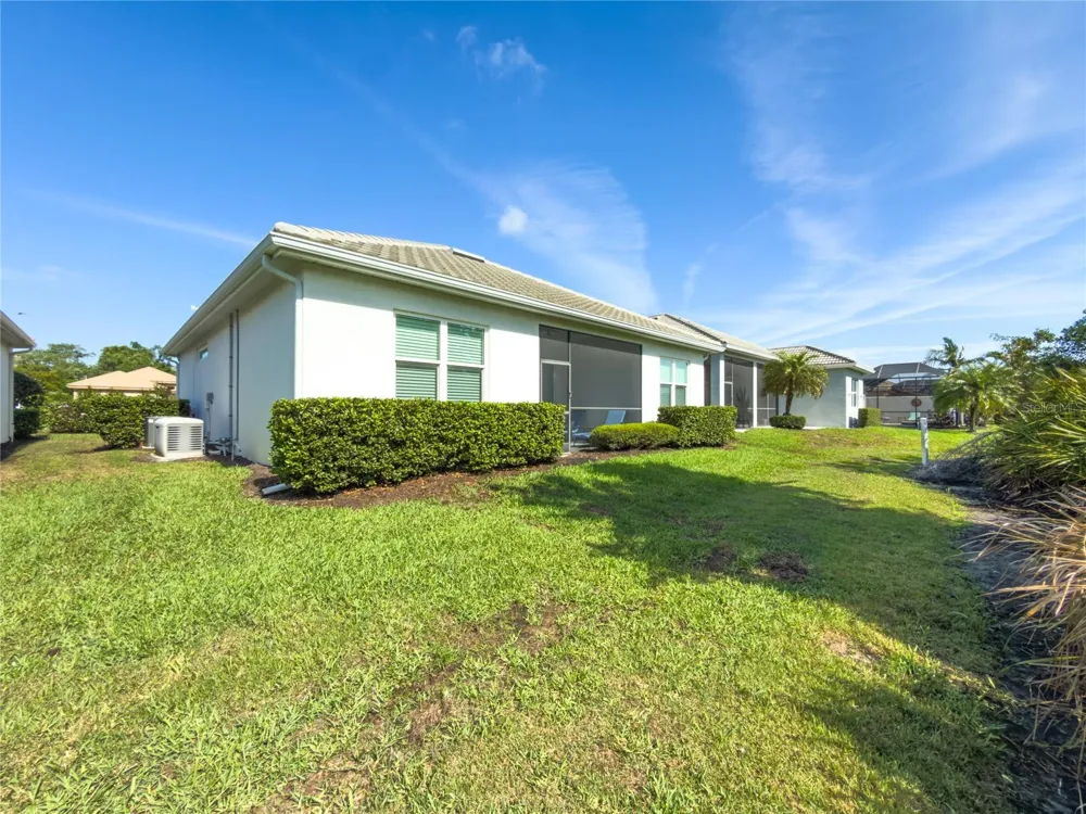 5031 TOBERMORY WAY Bradenton, FL 34211