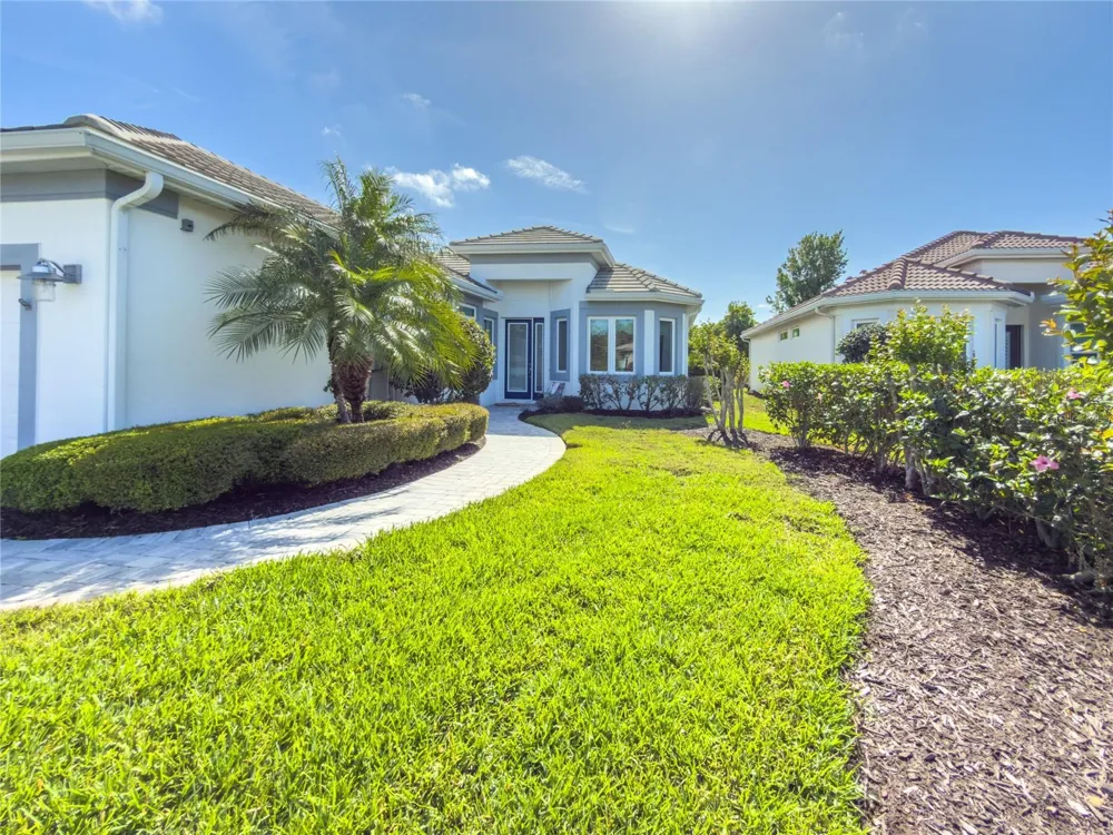 5031 TOBERMORY WAY Bradenton, FL 34211