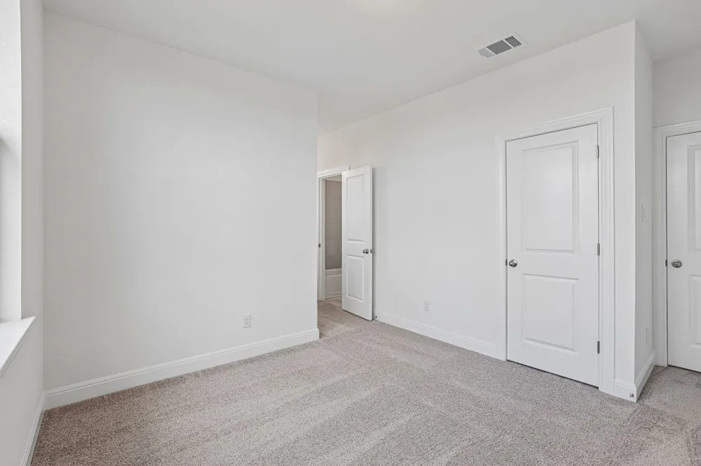 253 Prickly Poppy Loop Kyle, TX 78640