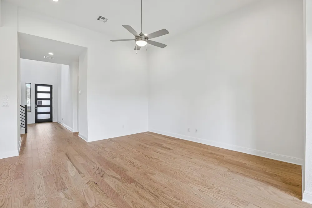 253 Prickly Poppy Loop Kyle, TX 78640