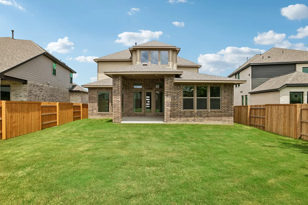 253 Prickly Poppy Loop Kyle, TX 78640