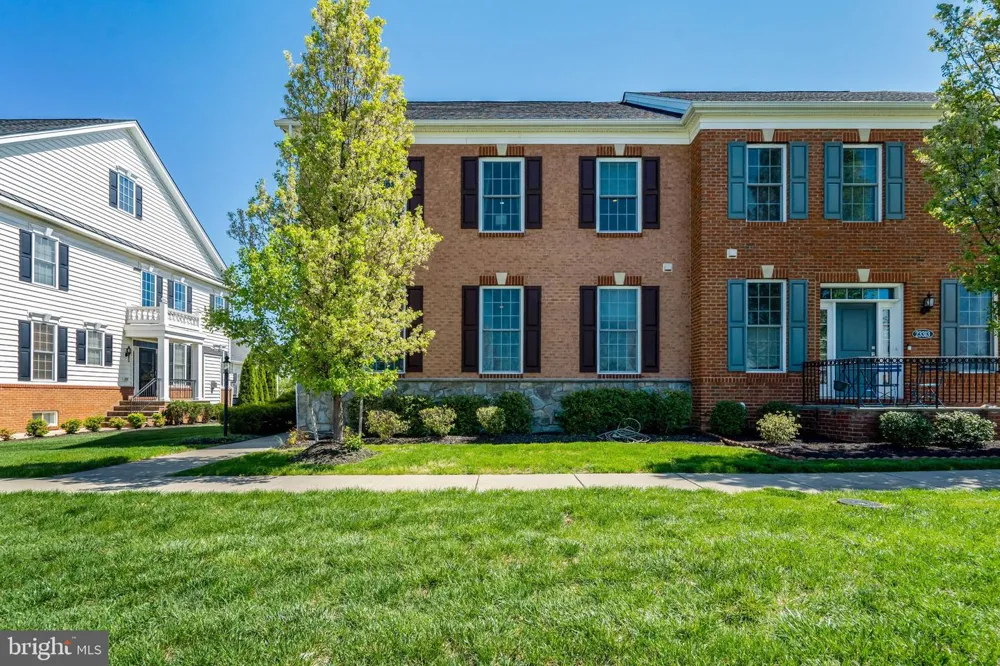 23311 SILCOTT WOODS TERRACE Ashburn, VA 20148