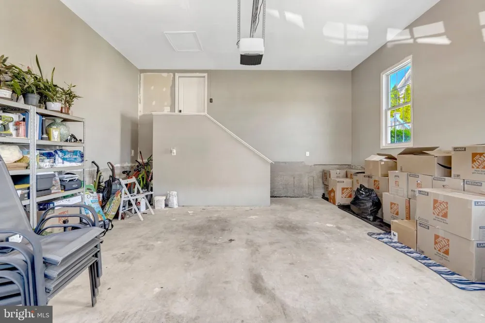 23311 SILCOTT WOODS TERRACE Ashburn, VA 20148