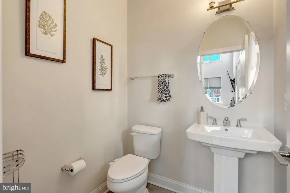 23311 SILCOTT WOODS TERRACE Ashburn, VA 20148