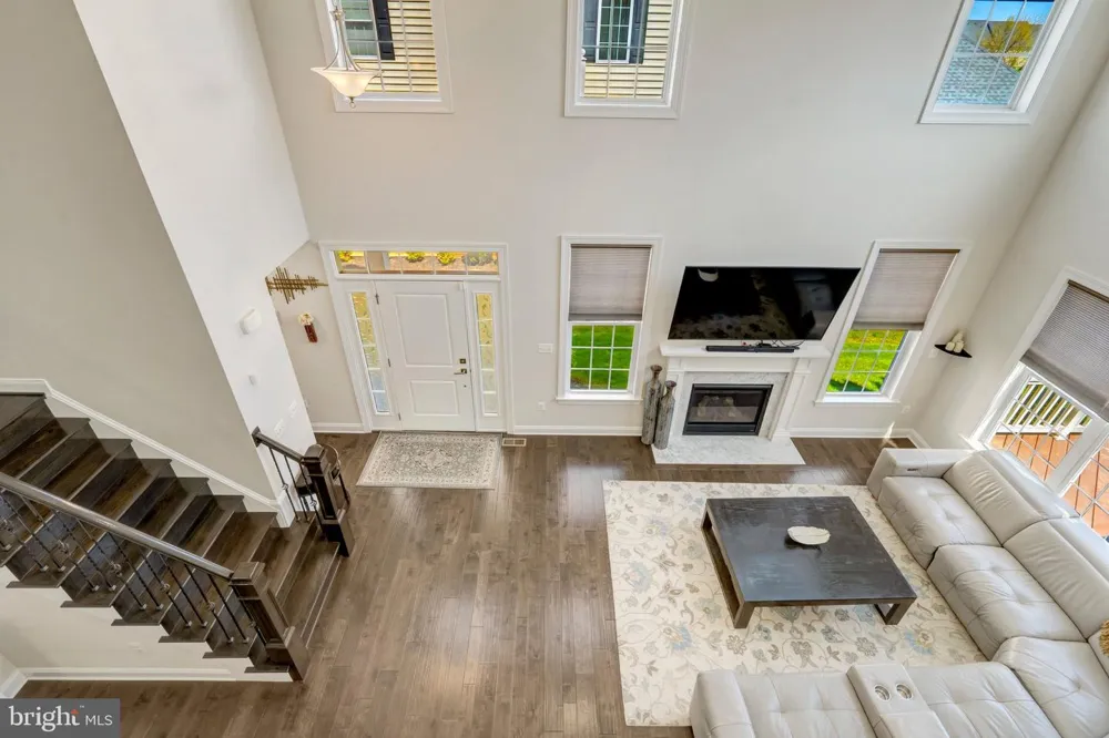 23311 SILCOTT WOODS TERRACE Ashburn, VA 20148