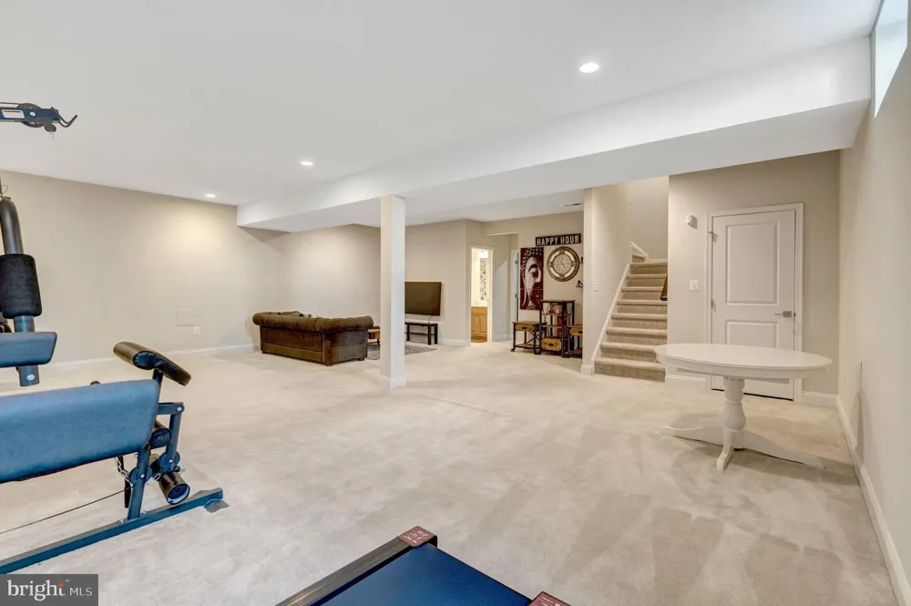 23311 SILCOTT WOODS TERRACE Ashburn, VA 20148
