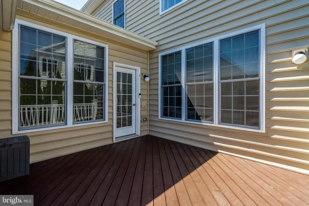 23311 SILCOTT WOODS TERRACE Ashburn, VA 20148