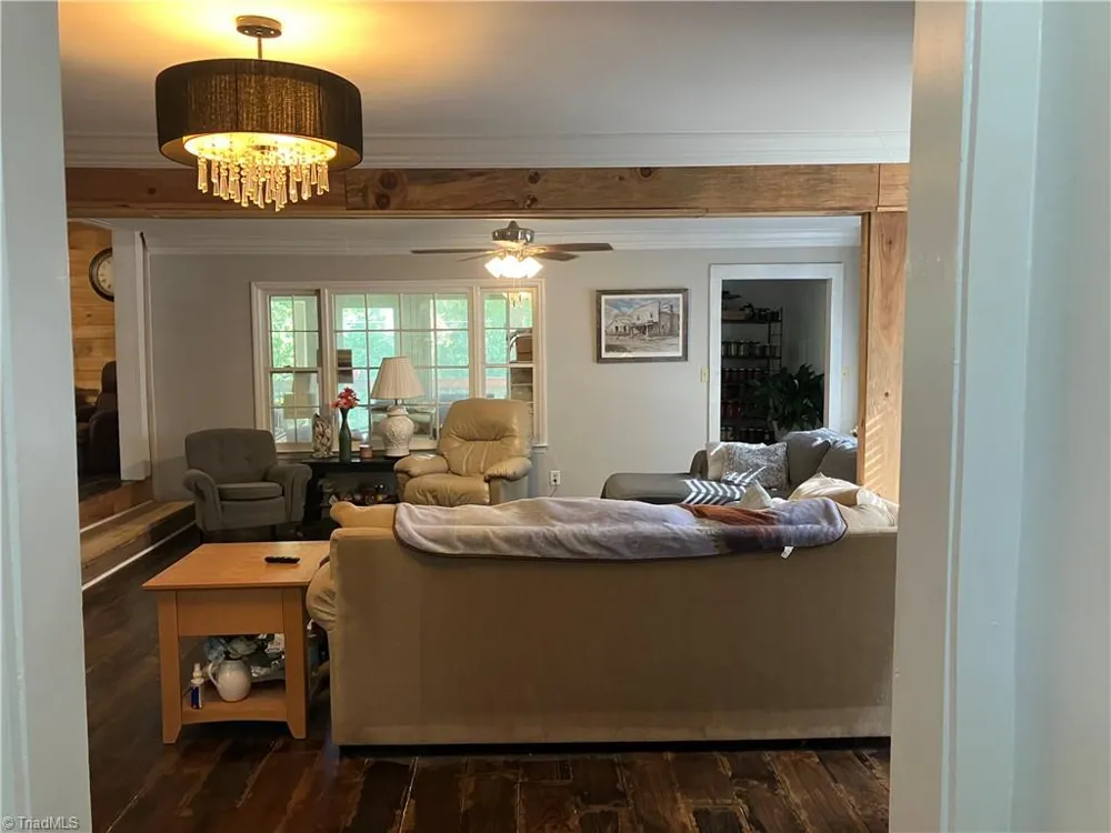 1016 Sanders Shelton Road Westfield, NC 27053