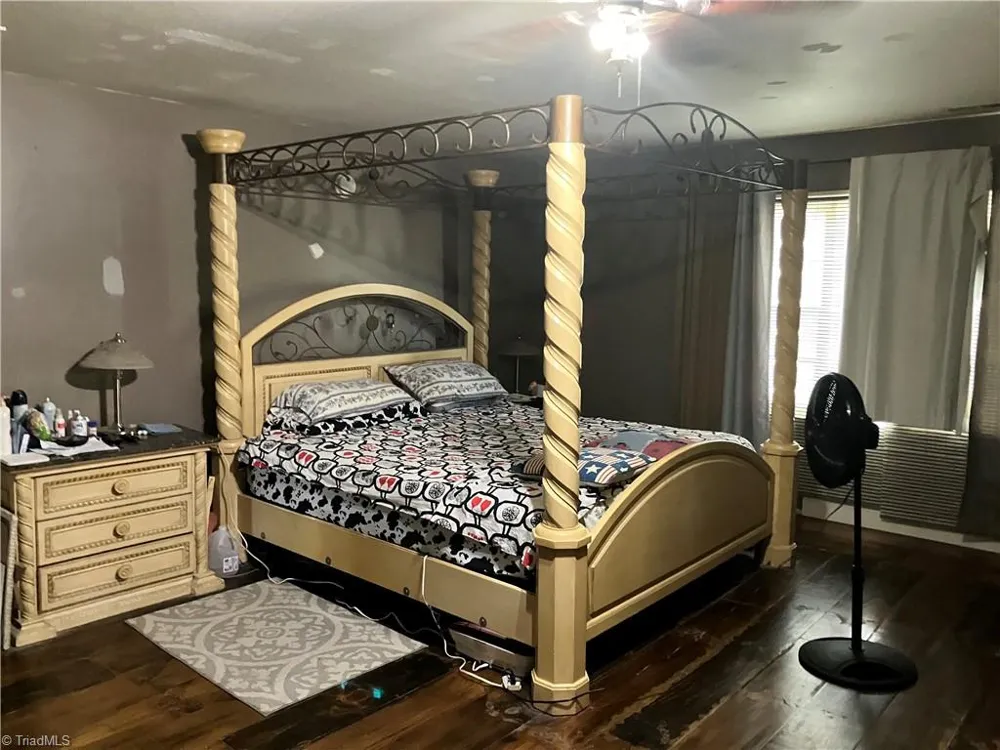 1016 Sanders Shelton Road Westfield, NC 27053