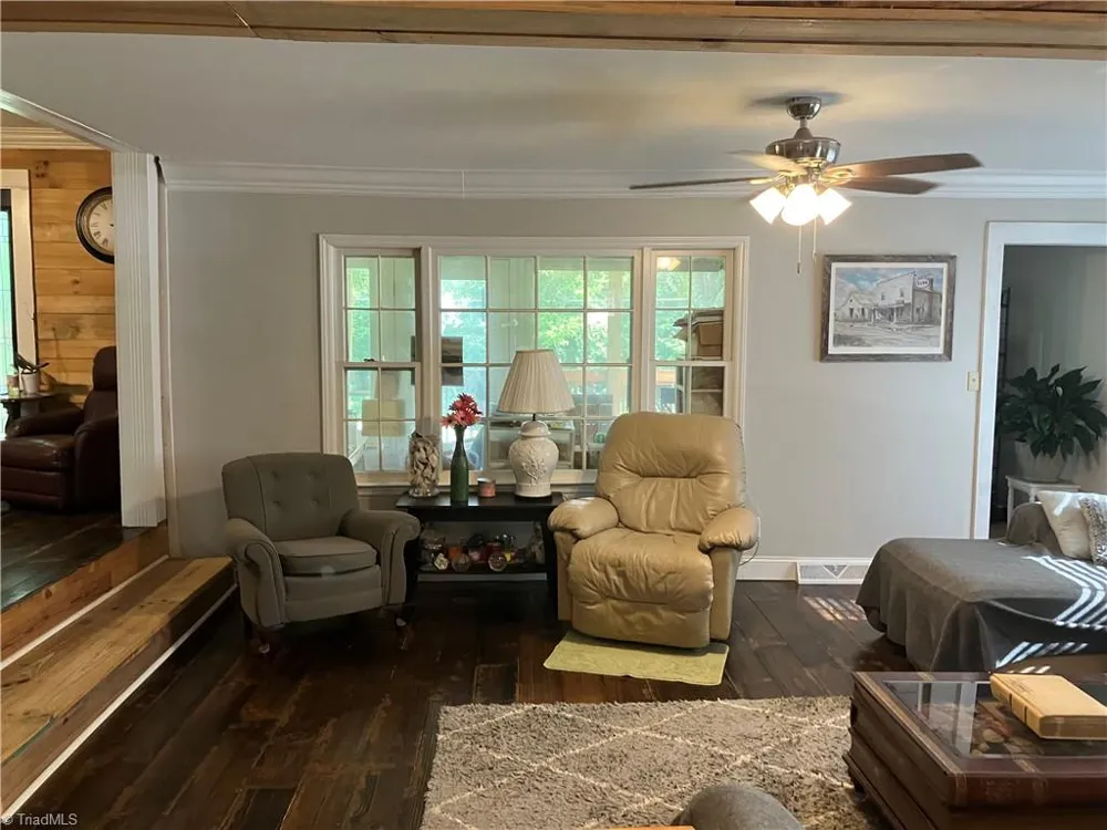 1016 Sanders Shelton Road Westfield, NC 27053