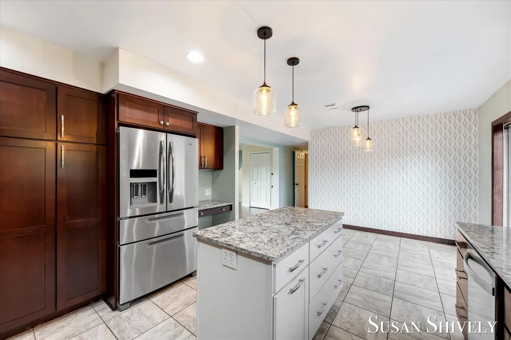 5022 Montauk Drive NW Alpine Township, MI 49321