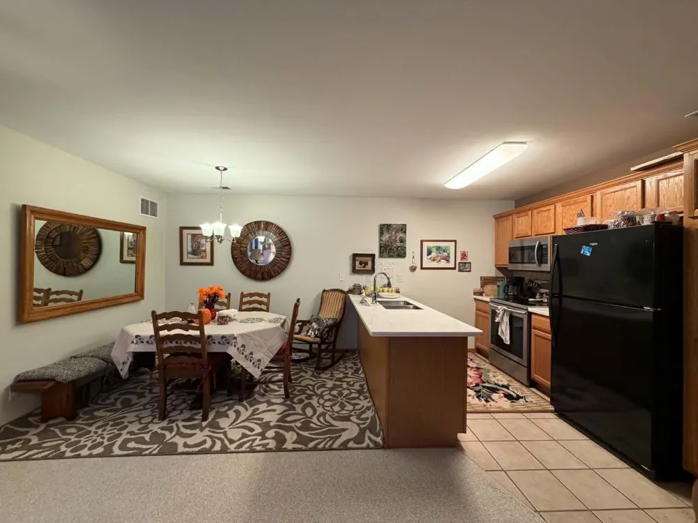 24134 Wedgewood Circle #39 Warren City, MI 48091
