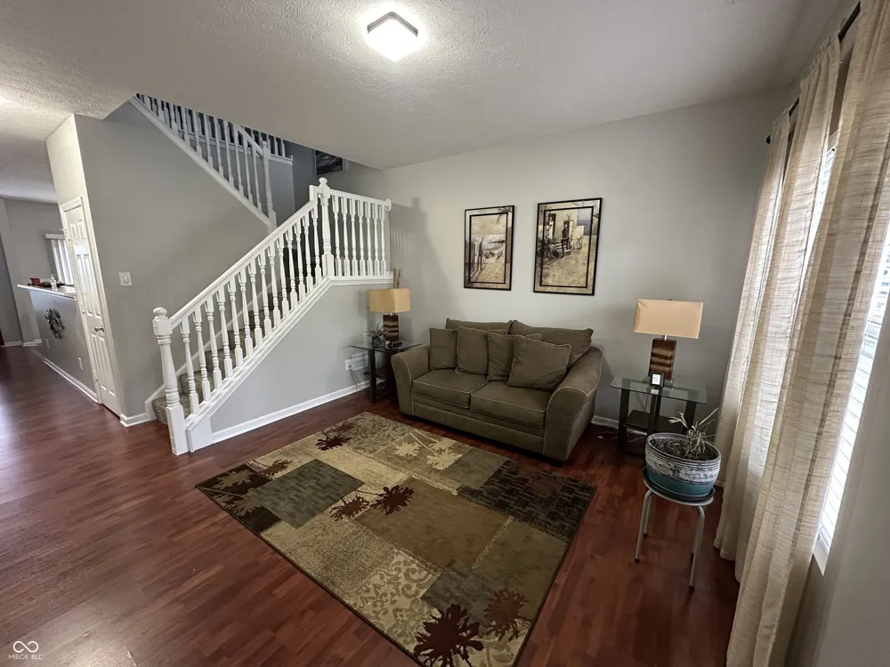 4928 Tuscany Lane Indianapolis, IN 46254