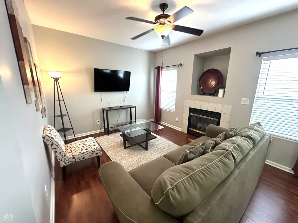 4928 Tuscany Lane Indianapolis, IN 46254