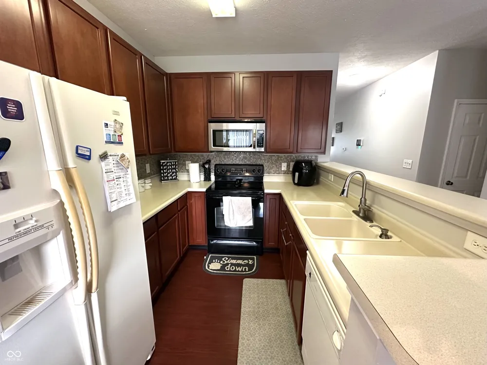 4928 Tuscany Lane Indianapolis, IN 46254