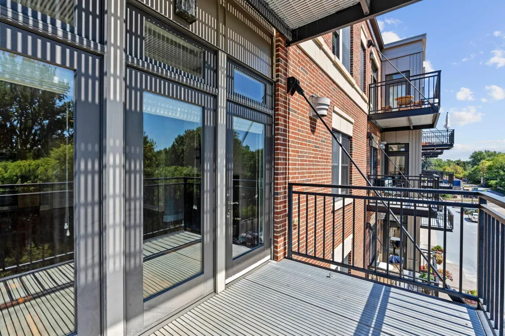 1060 Grand Avenue #300 Saint Paul, MN 55105