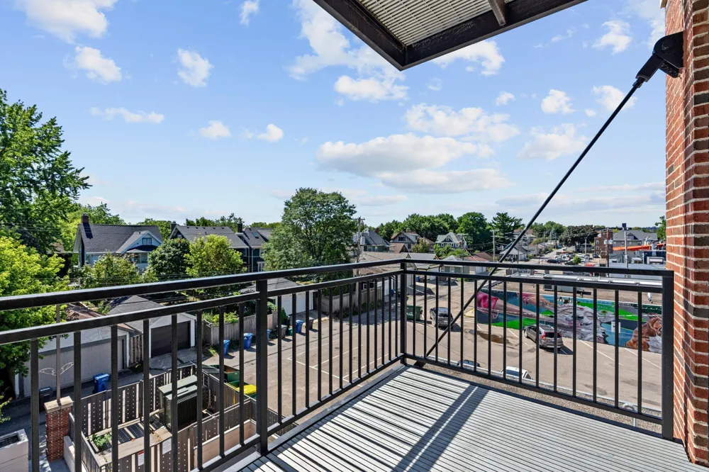1060 Grand Avenue #300 Saint Paul, MN 55105