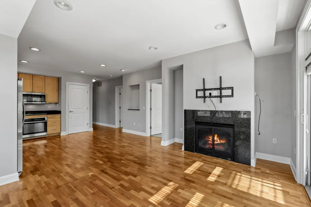 1060 Grand Avenue #300 Saint Paul, MN 55105