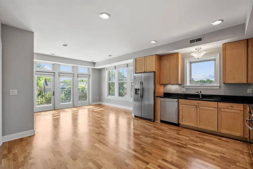 1060 Grand Avenue #300 Saint Paul, MN 55105