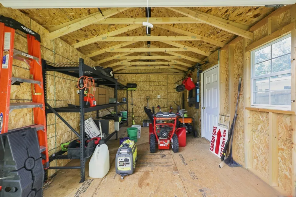 1521 Gary Avenue Detroit Lakes, MN 56501