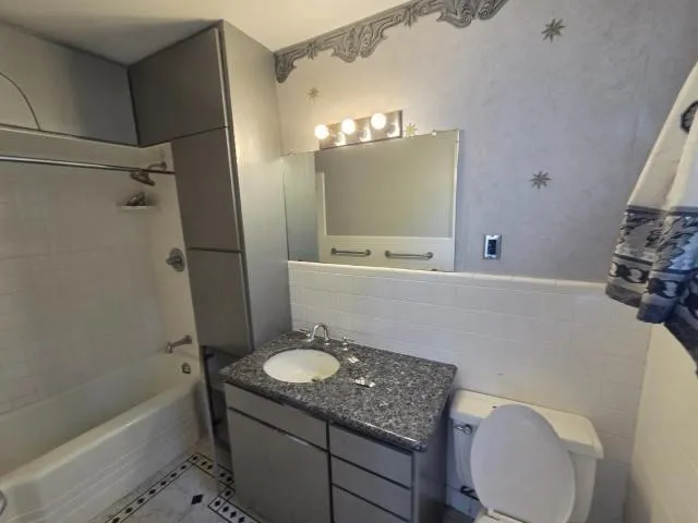 5728 Rockhill Road Fort Worth, TX 76112