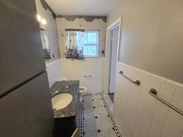 5728 Rockhill Road Fort Worth, TX 76112