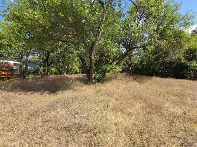 5728 Rockhill Road Fort Worth, TX 76112