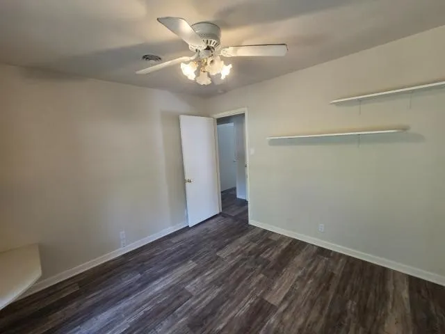 5728 Rockhill Road Fort Worth, TX 76112