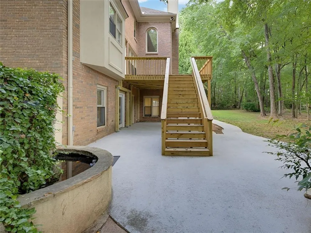 1464 Hattiesburg Court Grayson, GA 30017