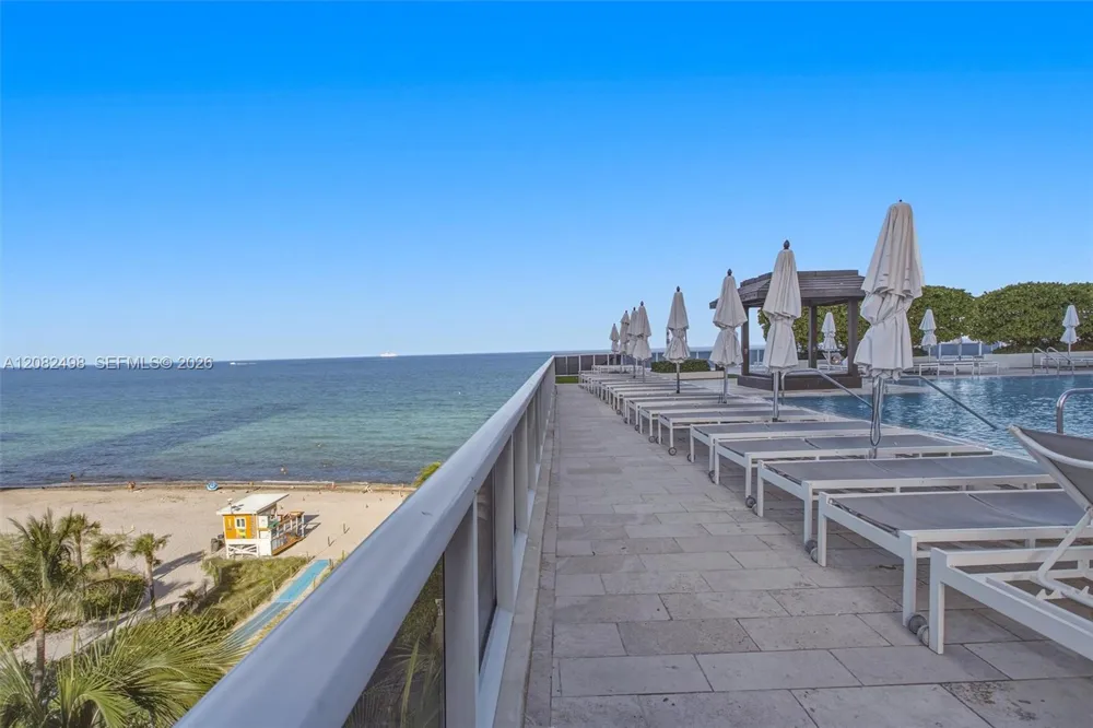 1850 S Ocean Dr #2305 Hallandale Beach, FL 33009