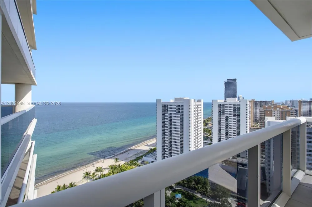 1850 S Ocean Dr #2305 Hallandale Beach, FL 33009