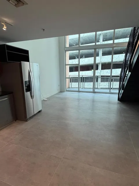 244 BISCAYNE BOULEVARD #645
