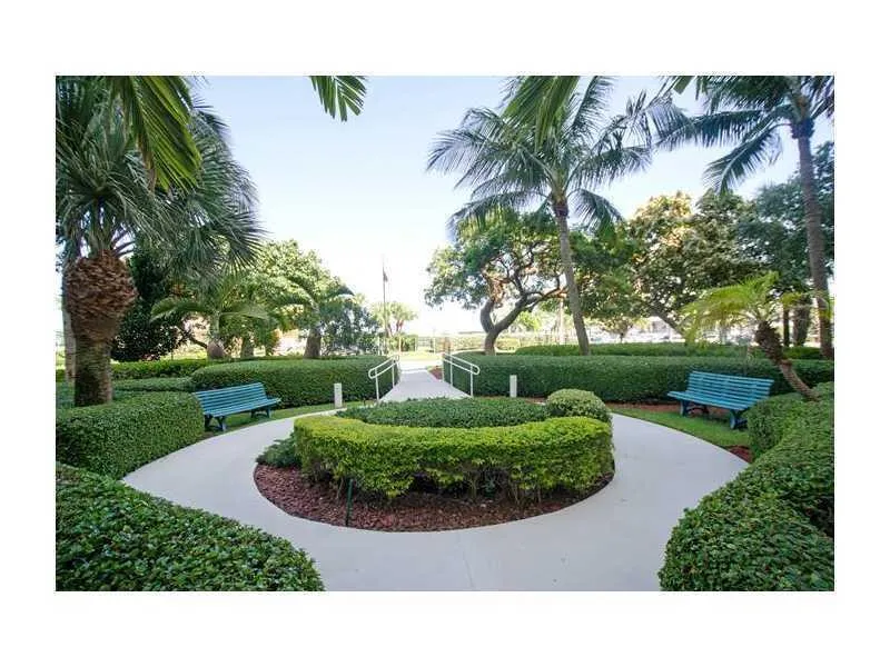 333 NE 21ST AVENUE #520 Deerfield Beach, FL 33441