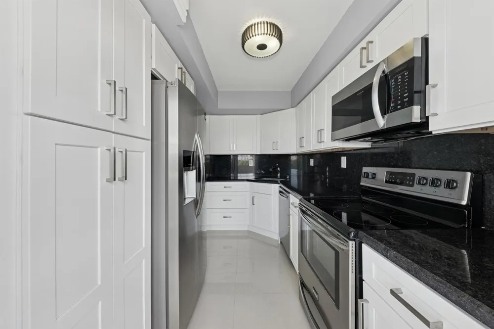 333 NE 21ST AVENUE #520 Deerfield Beach, FL 33441