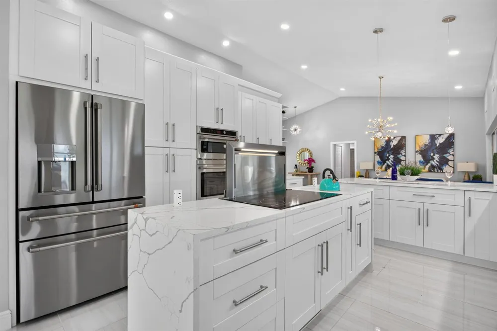 10971 NW 24TH STREET Coral Springs, FL 33065