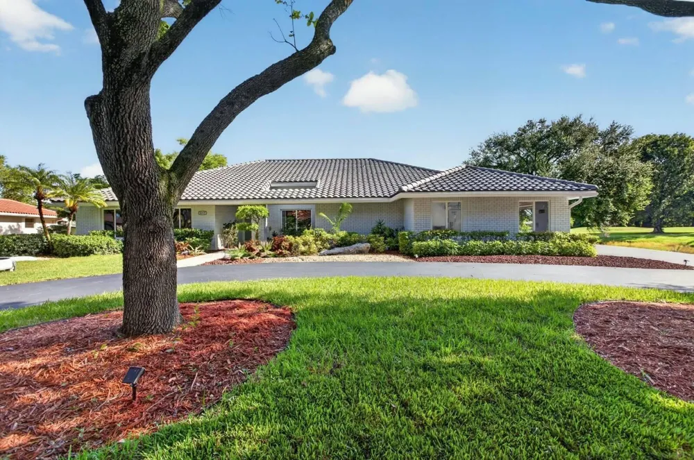 10971 NW 24TH STREET Coral Springs, FL 33065